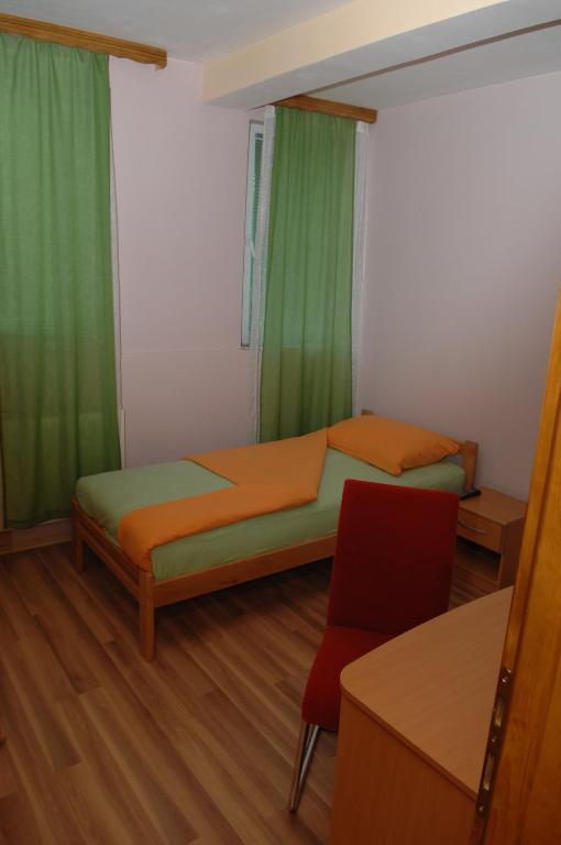 Hotel Tsc Pansion SJJ Pokoj fotografie